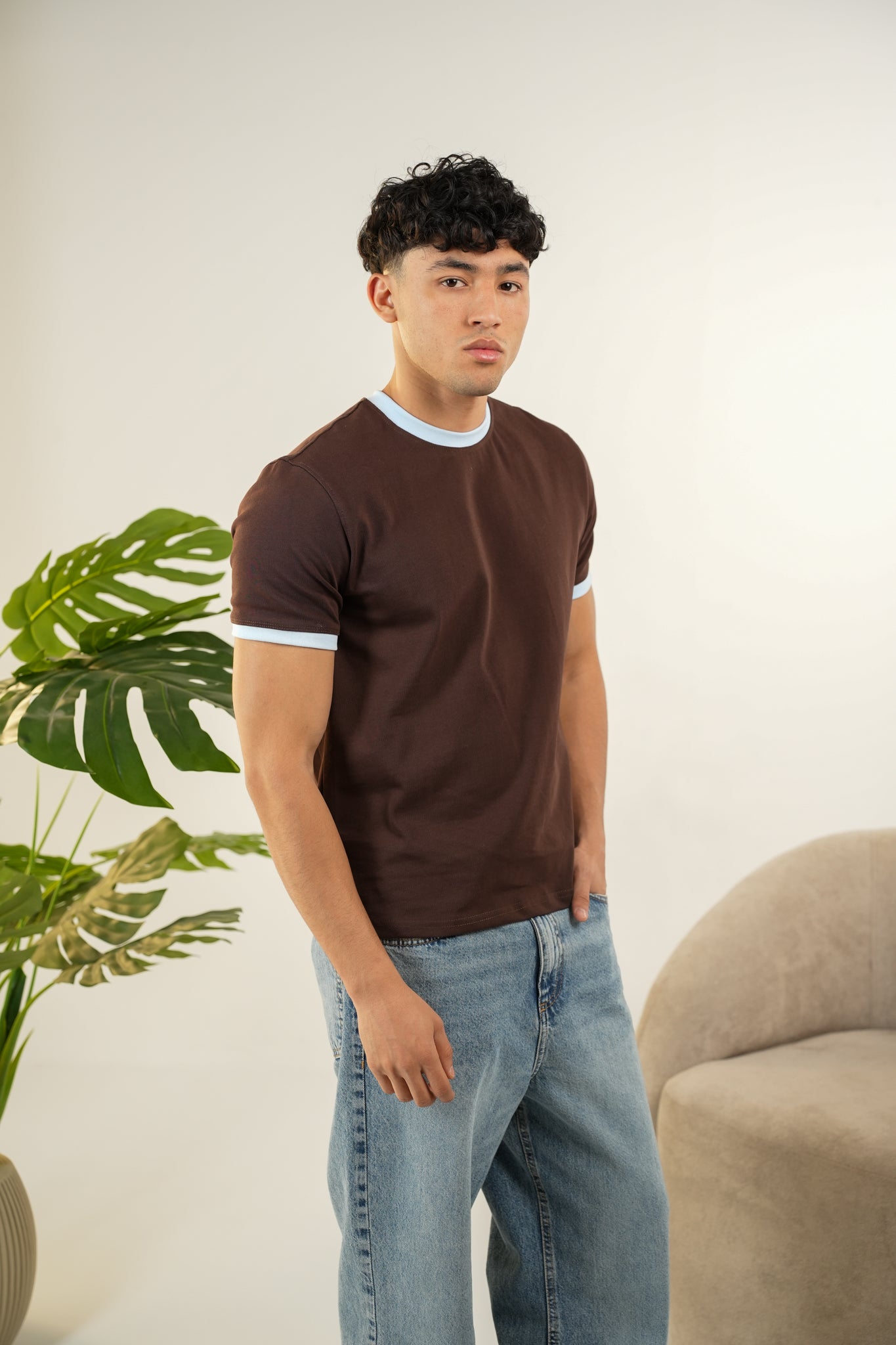 BROWN RINGER TEE
