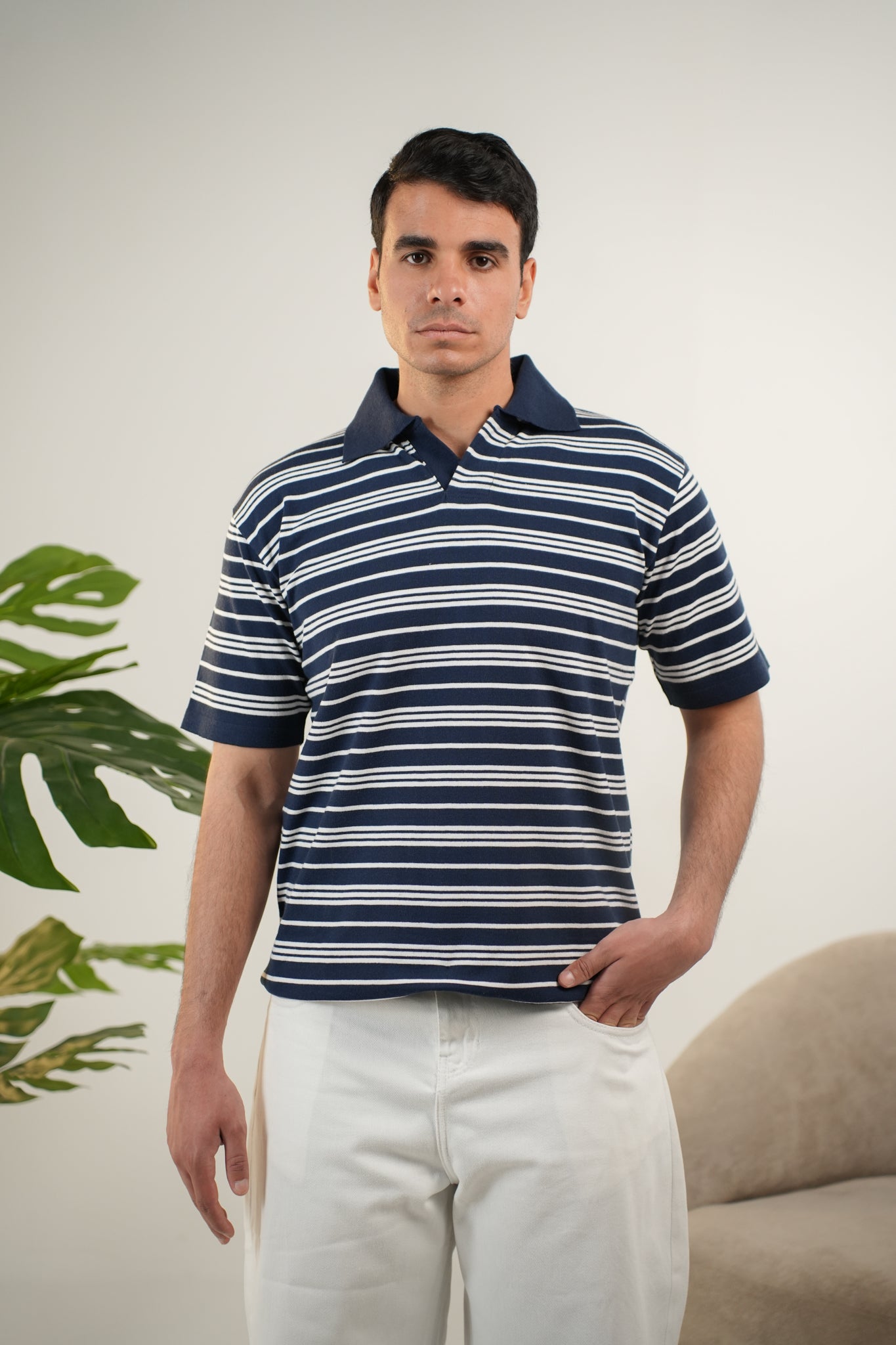 NAVY KNITTED POLO