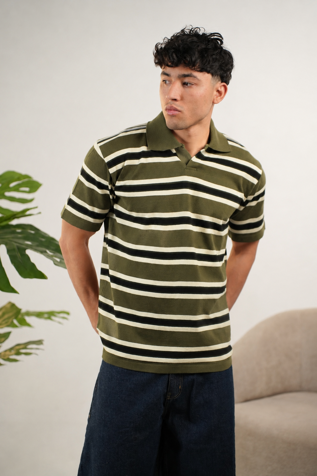 OLIVE KNITTED POLO