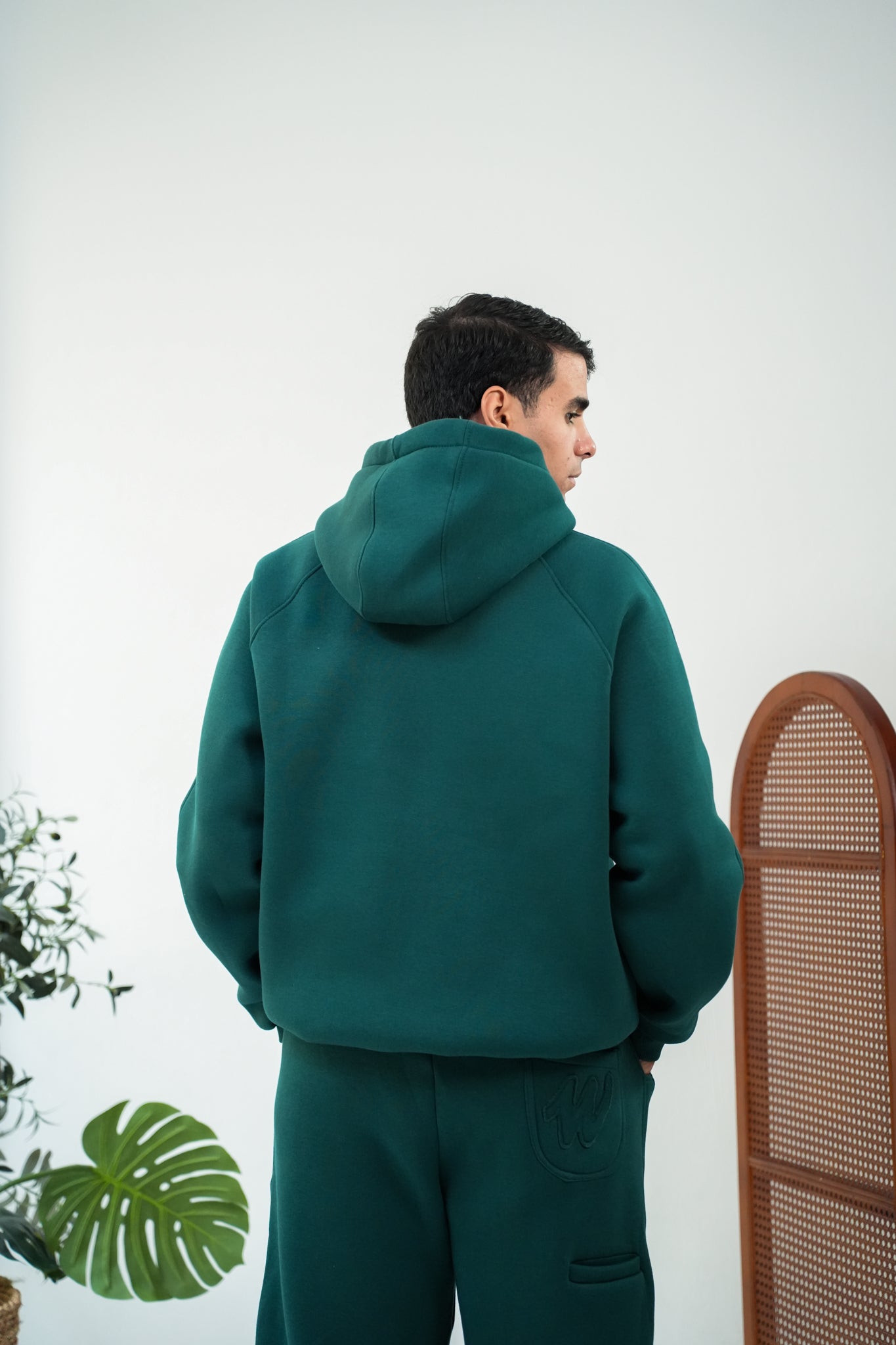 WANAS OLIVE HOODIE